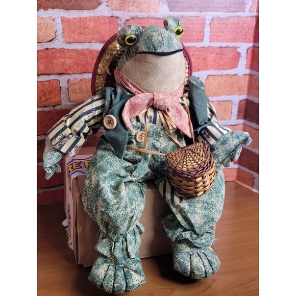 House of Lloyd Shlef Sitting Frog #A26 - Picture 2 of 7